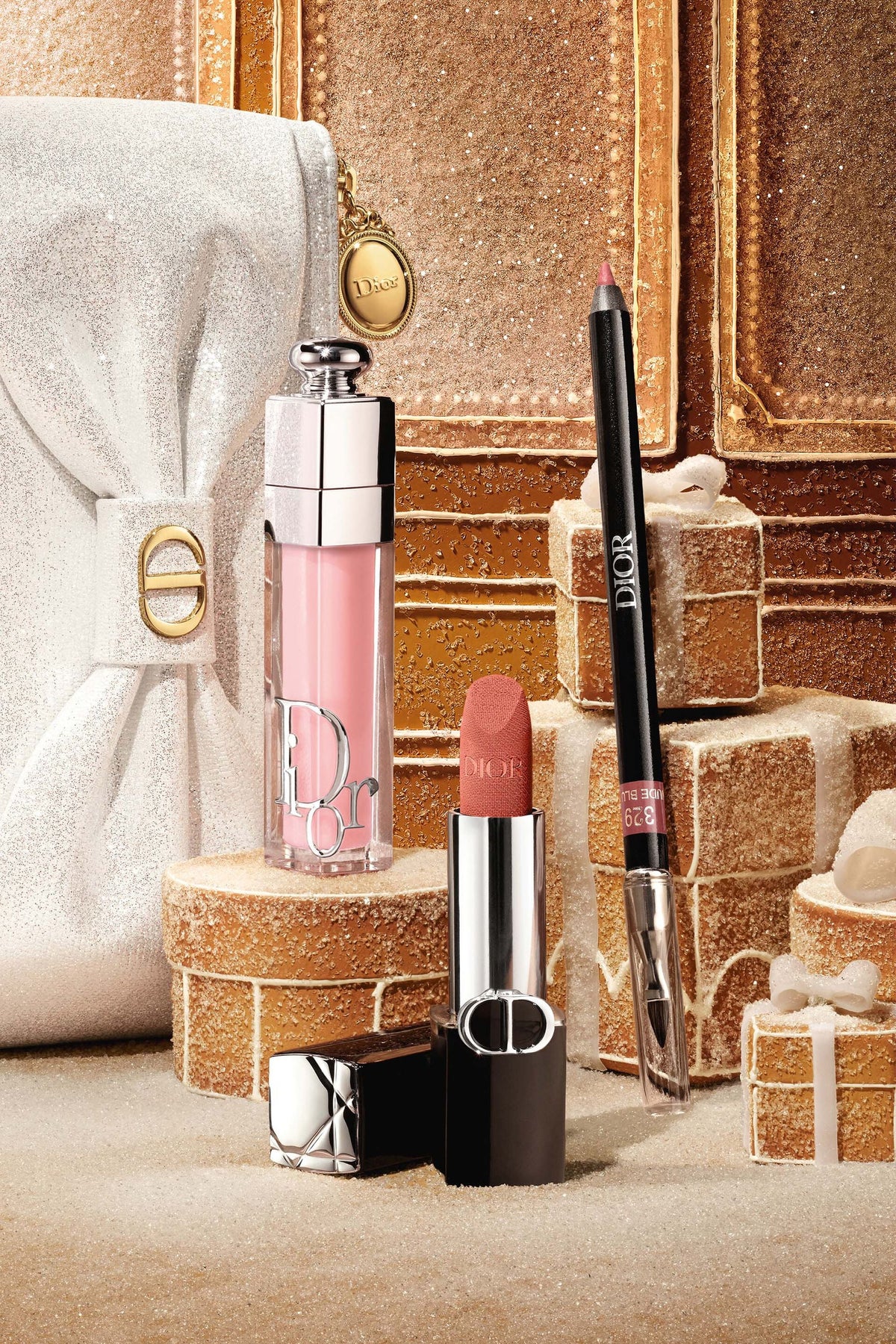 DIOR Couture Lip Essentials Set 2026 日本官方 聖誕新年 節日限定 3款唇妝 閃爍化妝袋 Gift 禮品套裝