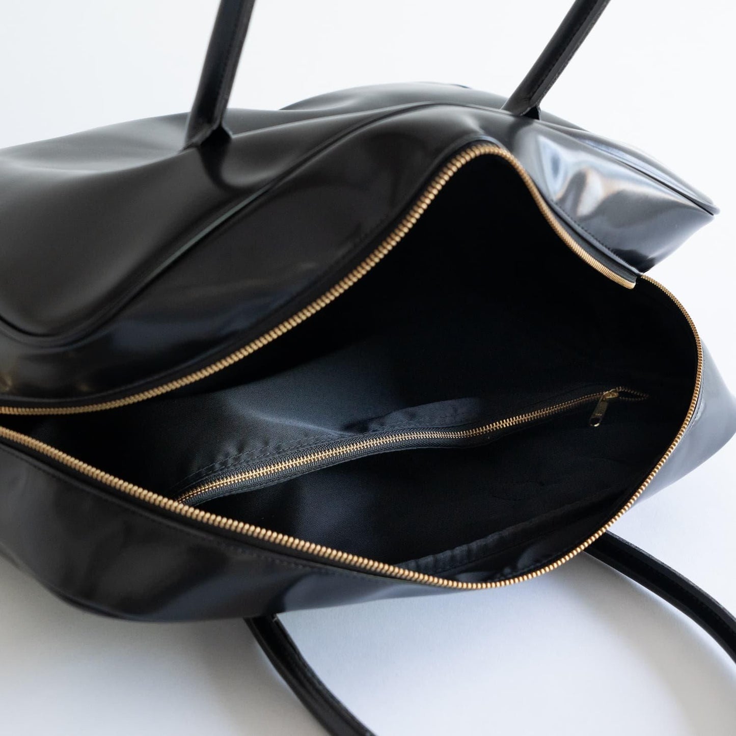 CLASKA｜日本製 BANK 波士頓旅行包 - 黑色合成皮革