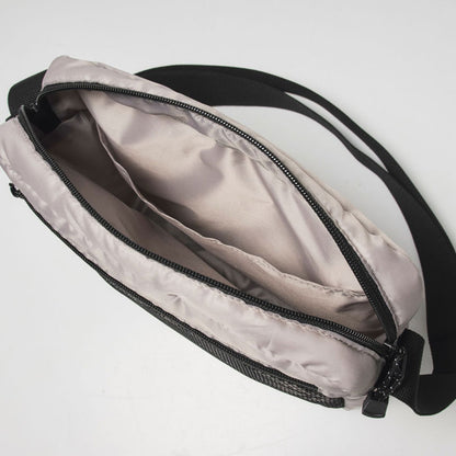 Coleman 日本50週年紀念版 品牌特刊 #08 斜揹袋 米灰色 Shoulder Bag GREIGE