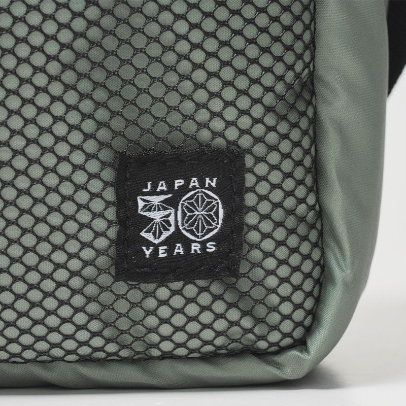 Coleman 日本50週年紀念版 品牌特刊 #08 斜揹袋 卡其綠色 Shoulder Bag KHAKI