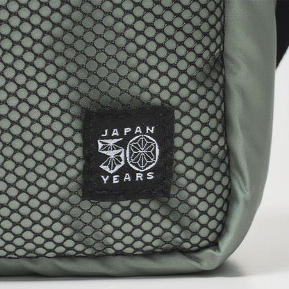 Coleman 日本50週年紀念版 品牌特刊 #08 斜揹袋 卡其綠色 Shoulder Bag KHAKI