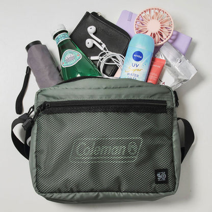 Coleman 日本50週年紀念版 品牌特刊 #08 斜揹袋 卡其綠色 Shoulder Bag KHAKI