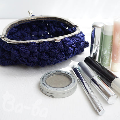 日本手作編織小包｜Poppy Puff 花朵編織款・海軍藍