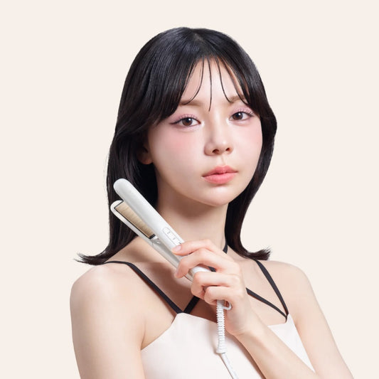 KINUJO MINI IRON deux Worldwide Mini Hair Straightener with Silk Plate
