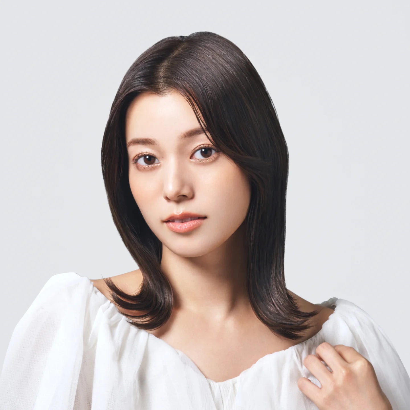 KINUJO W Worldwide Straight Iron Silk Plate Hair Straightener