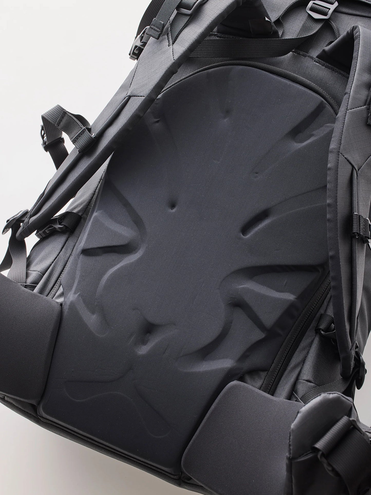 TETON BROS. KOMA38 38L 專業防水滑雪與登山背囊 Backpack