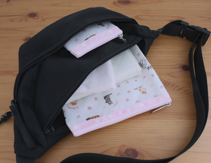 MAQUIA 2026年4月號 通常版 封面堀田真由 附 LeSportsac 貓咪櫻花收納袋