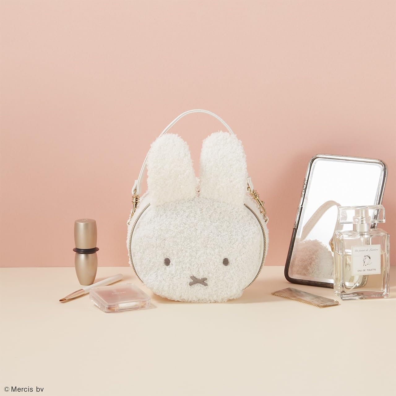 Takarajimasha Miffy Brand Book Strawberry Charm 2WAY Pouch & Shoulder Bag