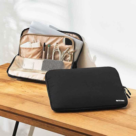 MonoMax April 2026 Special Edition Incase Multi-Case for Notebook PC