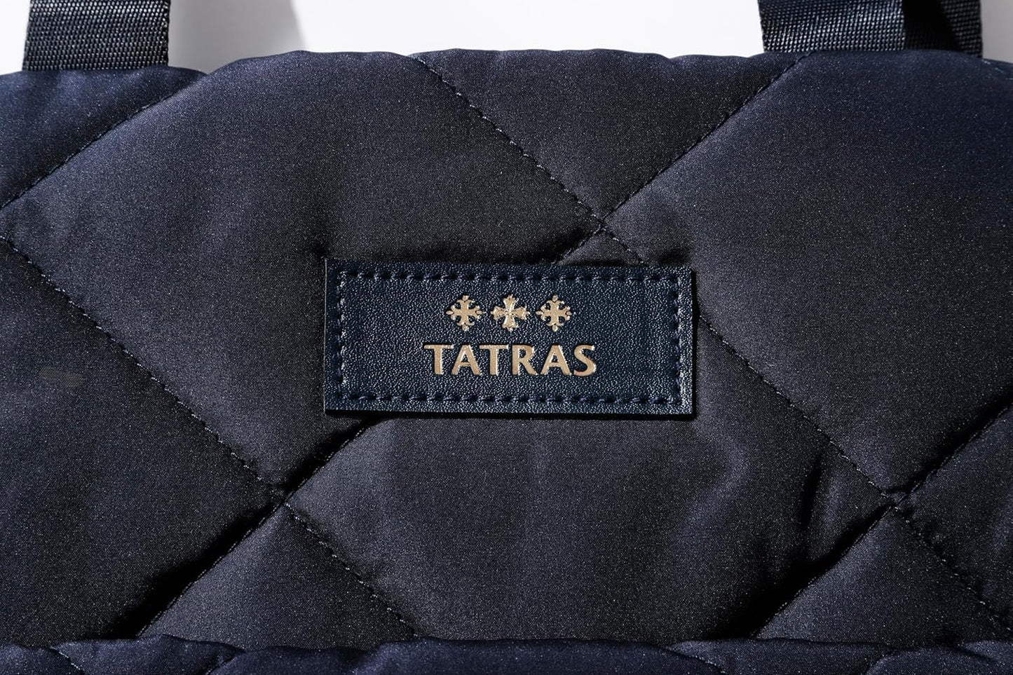 STORY April 2026 supplement cover features Nozomi Sasaki, and includes a free TATRAS soft navy blue tote bag. 