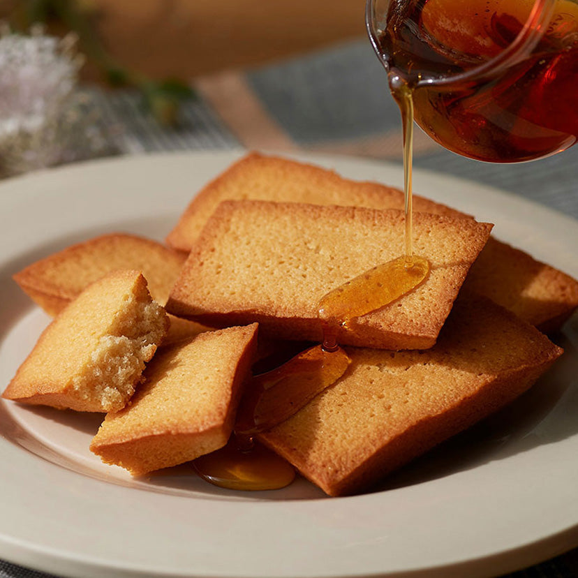 The Maple Mania 精選什錦禮盒 季節限定開心果/費南雪/牛油曲奇 32件裝