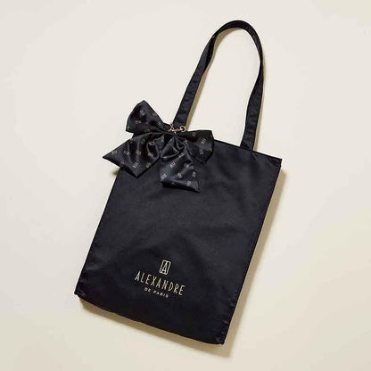 sweet 2026年1月號增刊 附送 ALEXANDRE DE PARIS 緞面手提袋及蝴蝶結掛飾