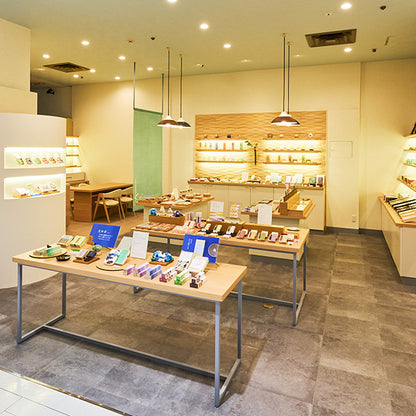 日本香堂Yohaku｜肥前吉田燒 菊炭造型香氛石（Aroma Stone）